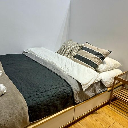 Et Apartment Cracow Krakow Bagian luar foto